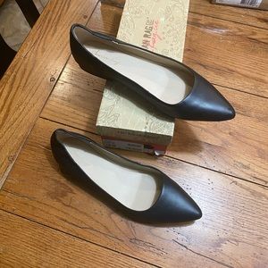 American Rag “Jillyl” Black Leather Flats